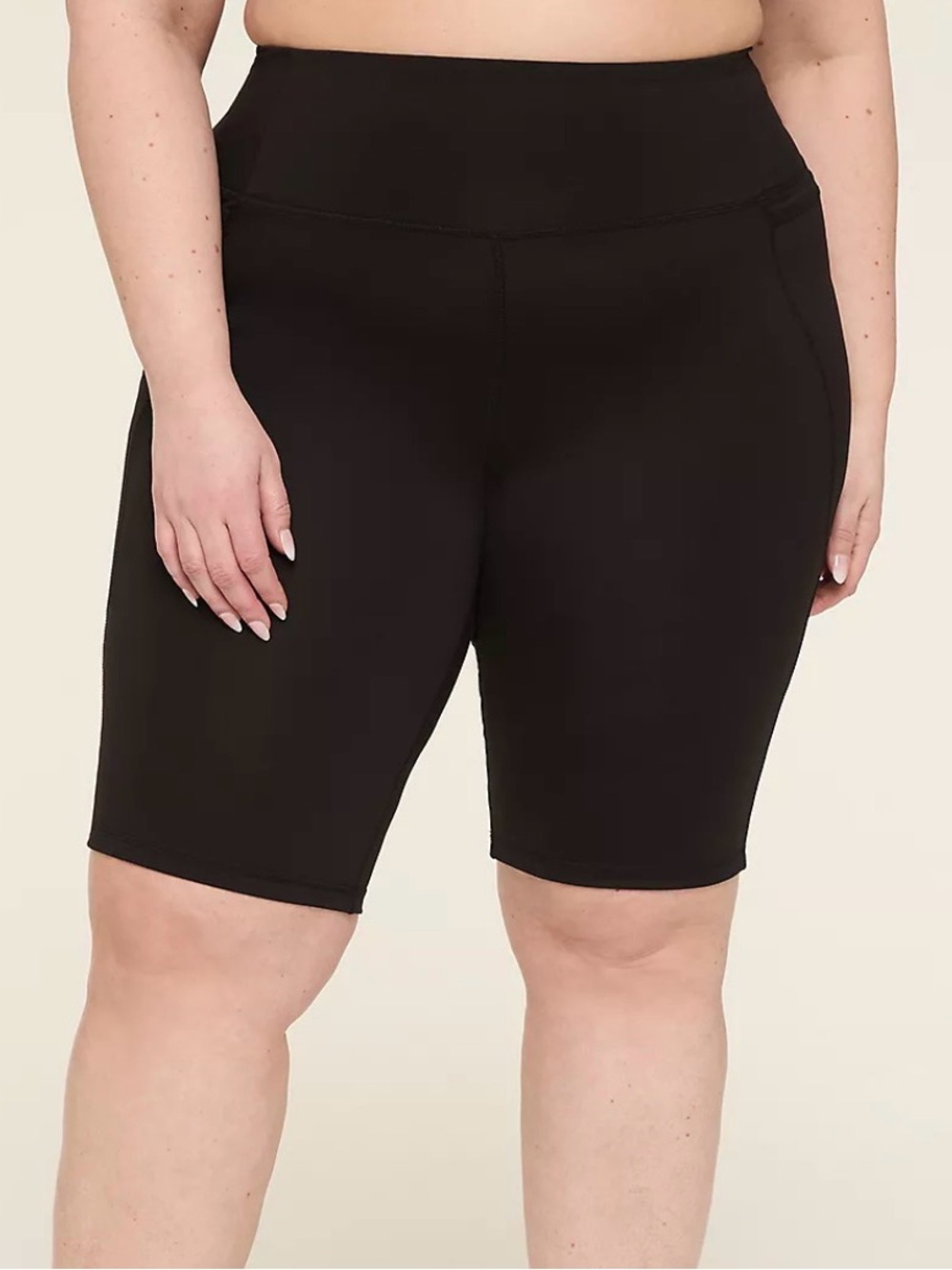 Lane Bryant LIVI Soft Knee Short, Black, 26/28